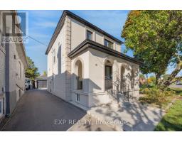 90A BICKNELL AVENUE, Toronto, Ontario
