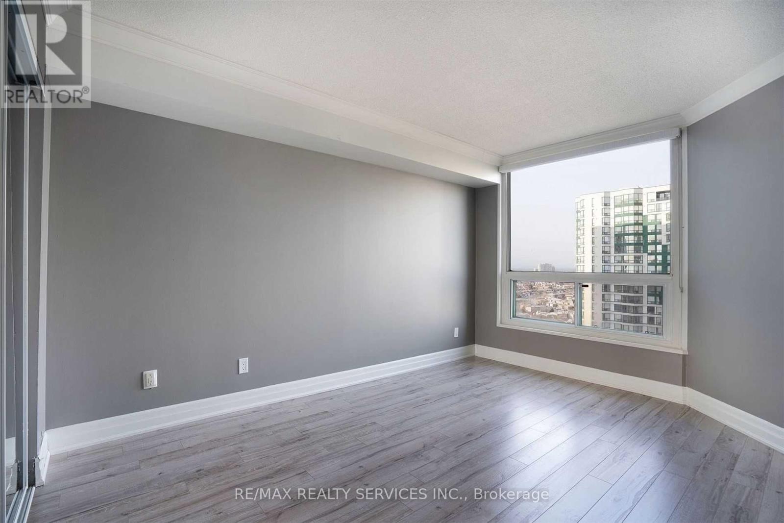 1605 - 4450 Tucana Court, Mississauga, Ontario  L5R 3R4 - Photo 11 - W12484703