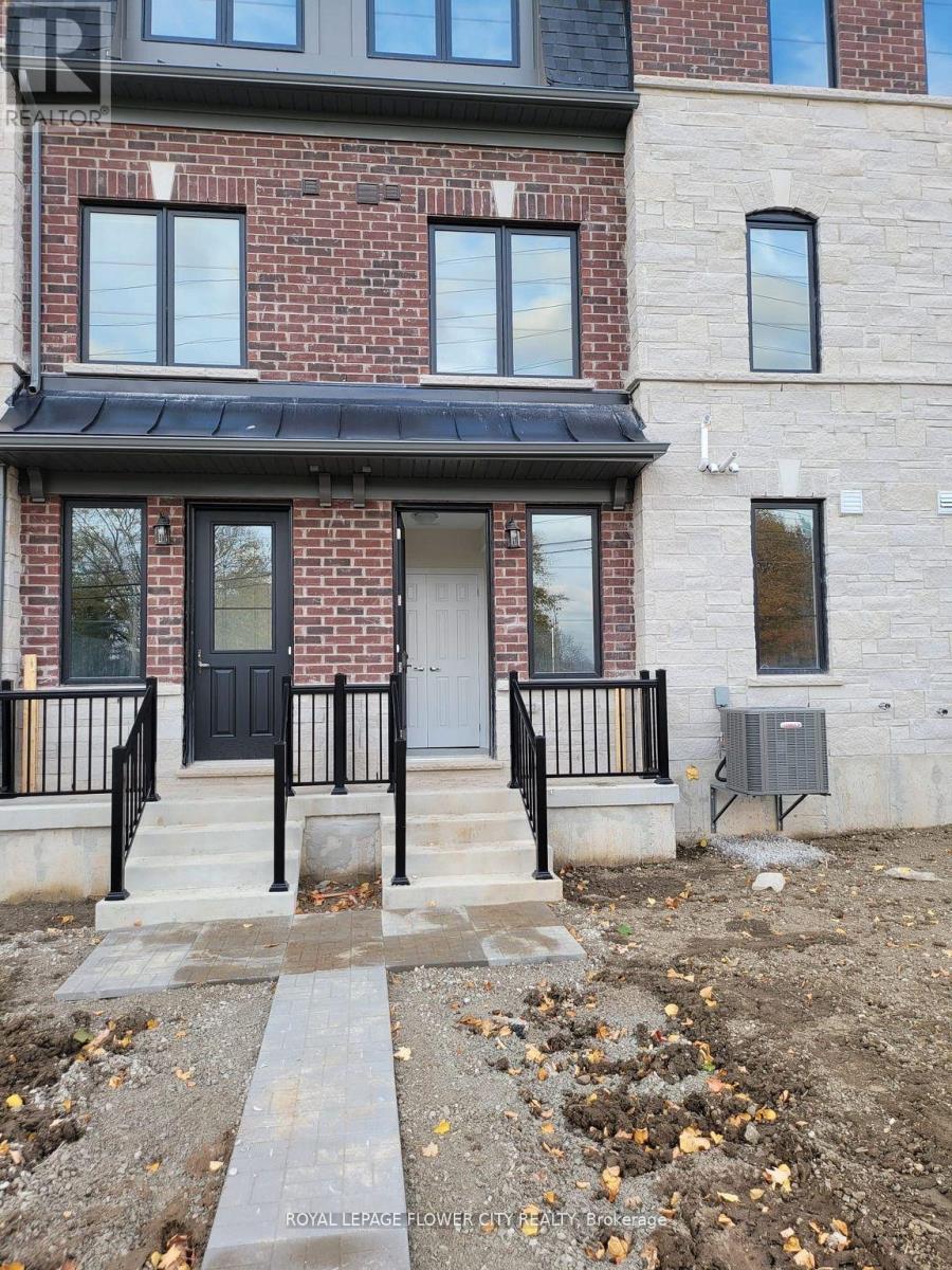 1445 NATIONAL COMMON, Burlington, Ontario