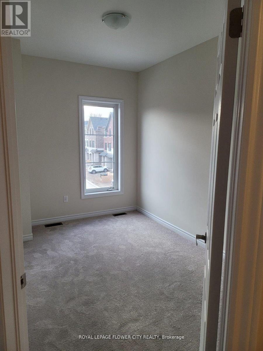 1445 National Common, Burlington, Ontario  L7P 3W5 - Photo 11 - W12484723