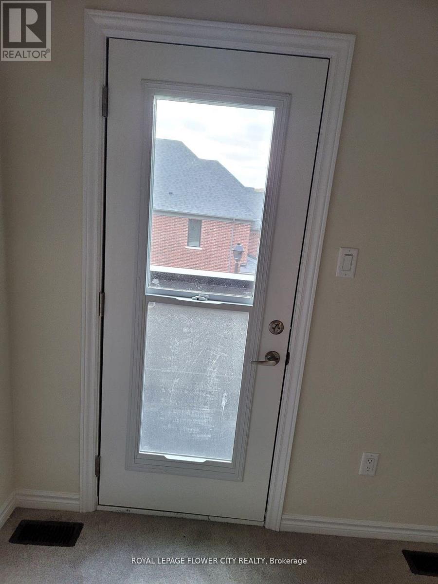 1445 National Common, Burlington, Ontario  L7P 3W5 - Photo 18 - W12484723