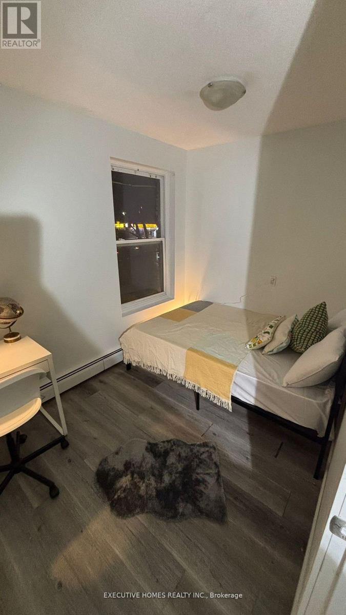 6 - 303 King Street N, Waterloo, Ontario  N2J 1R1 - Photo 2 - X12484718