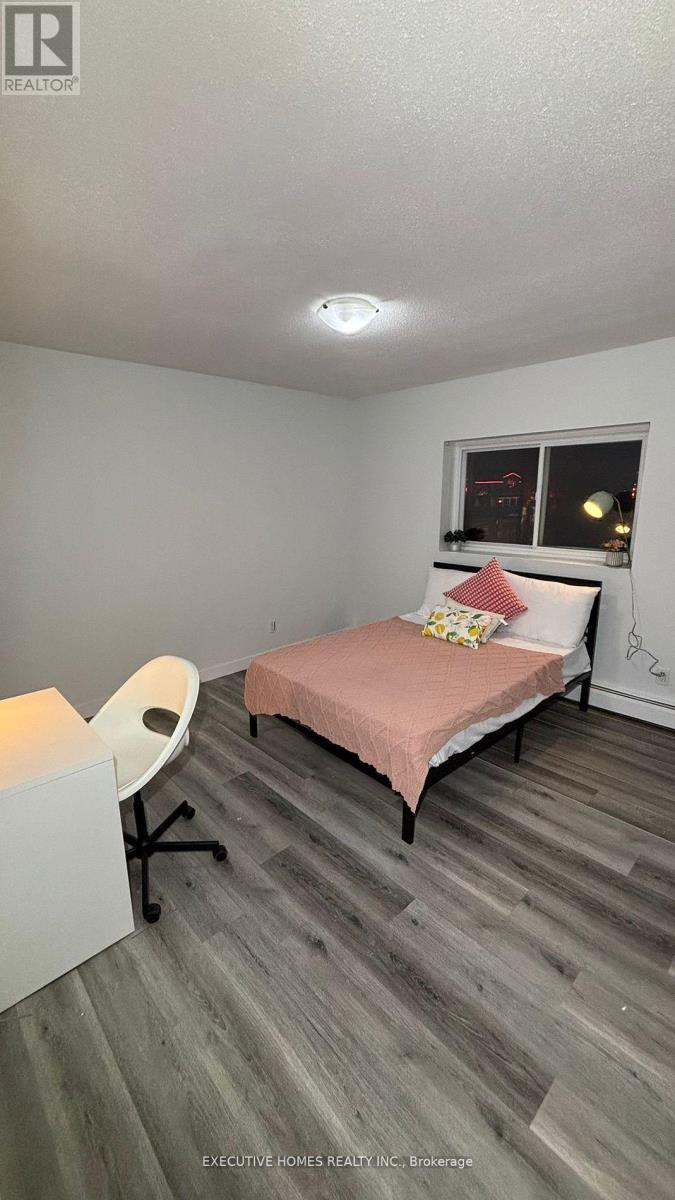 6 - 303 King Street N, Waterloo, Ontario  N2J 1R1 - Photo 3 - X12484718