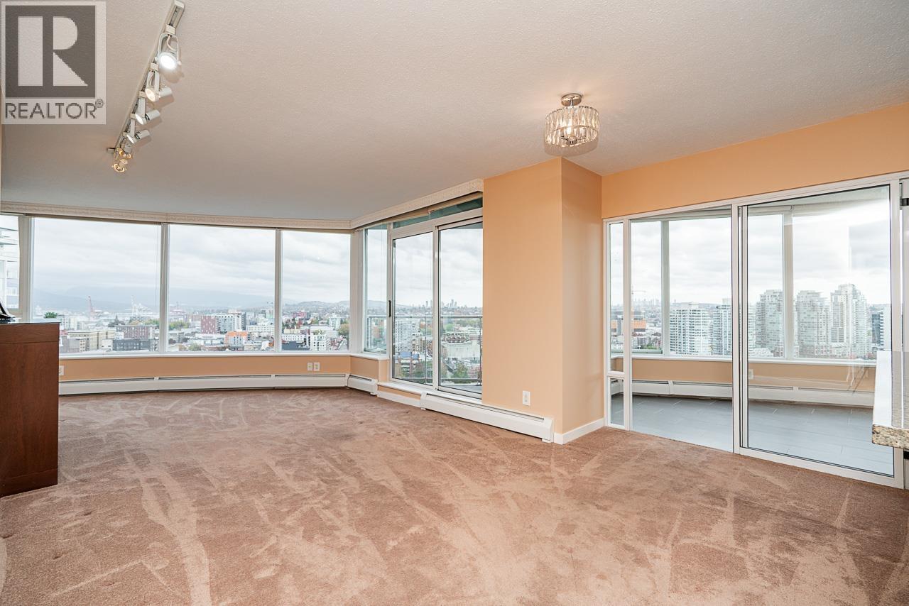 2608 58 Keefer Place, Vancouver, British Columbia  V6B 0B8 - Photo 2 - R3062254