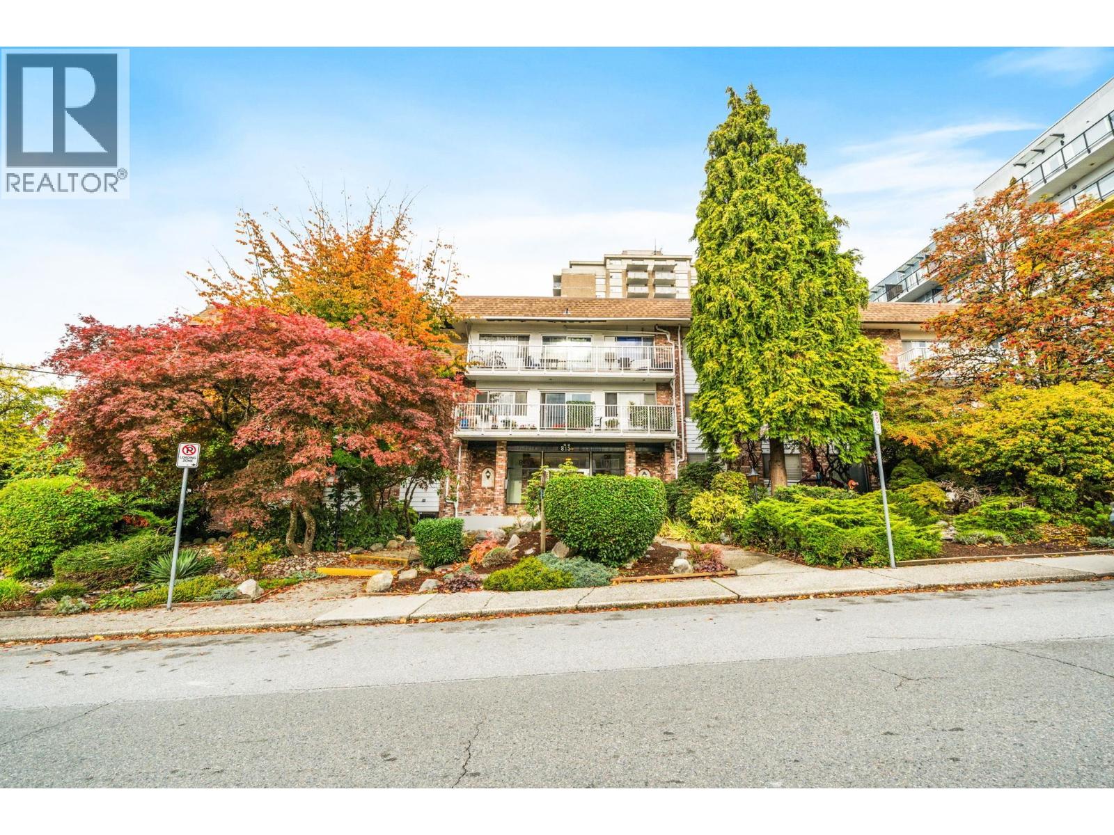 202 815 FOURTH AVENUE, New Westminster, British Columbia