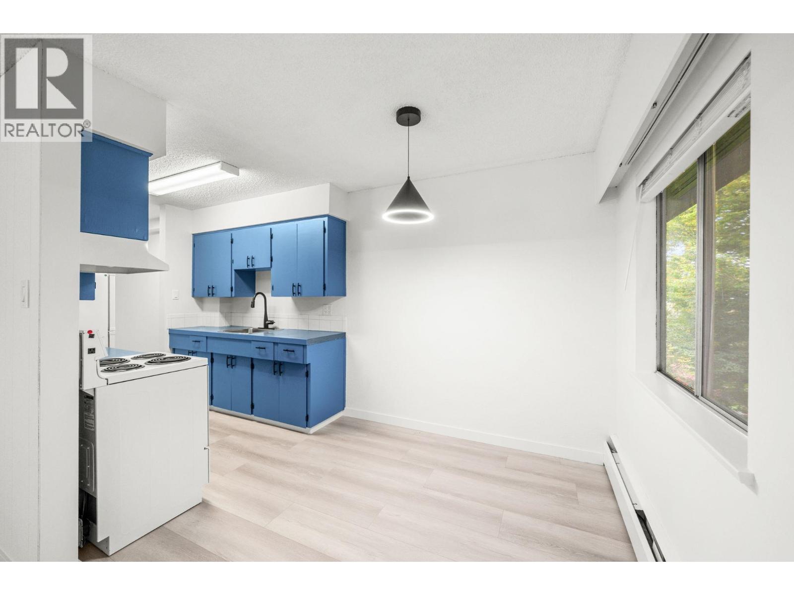 202 815 Fourth Avenue, New Westminster, British Columbia  V3M 1S8 - Photo 10 - R3062272