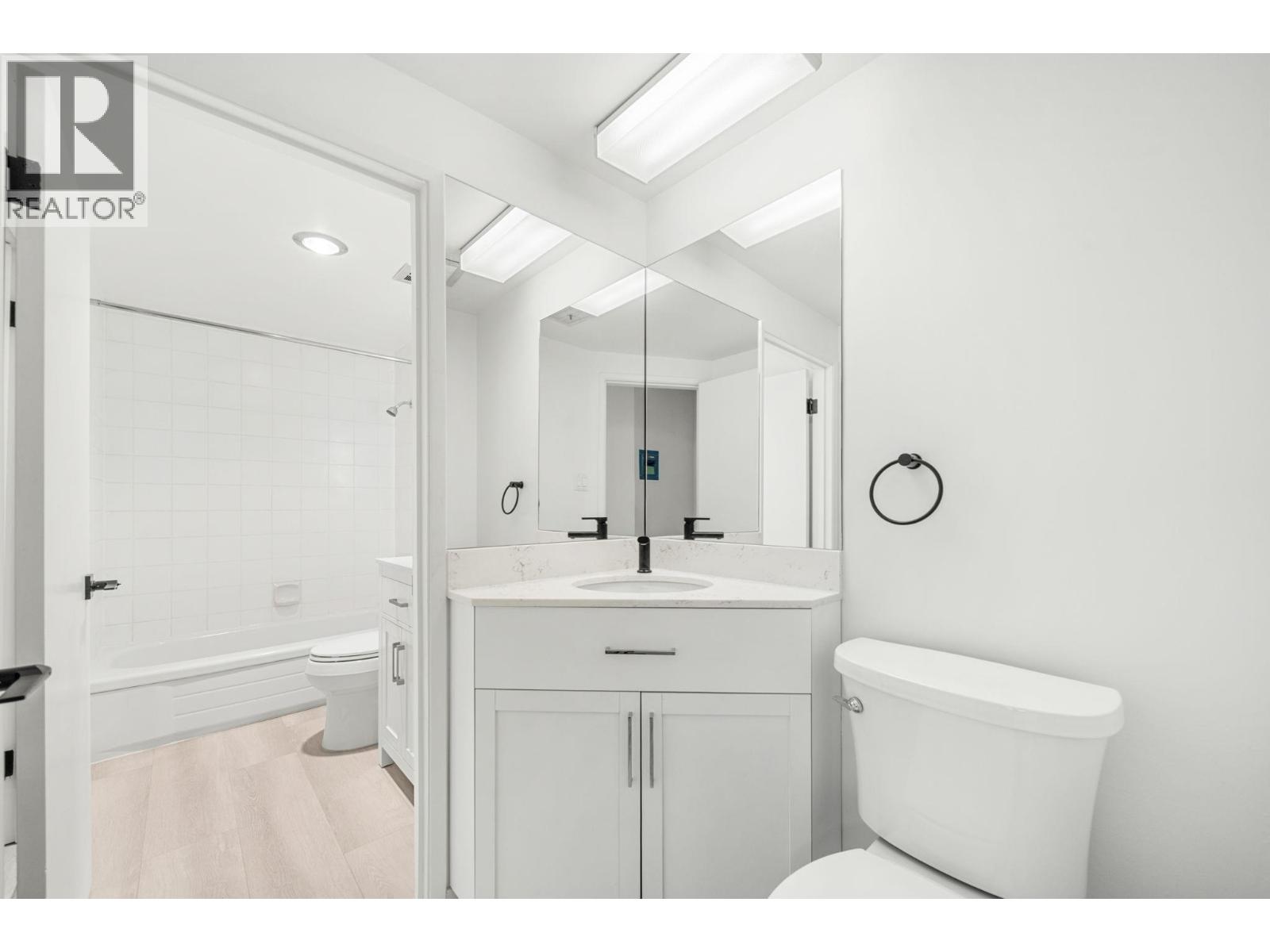 202 815 Fourth Avenue, New Westminster, British Columbia  V3M 1S8 - Photo 21 - R3062272