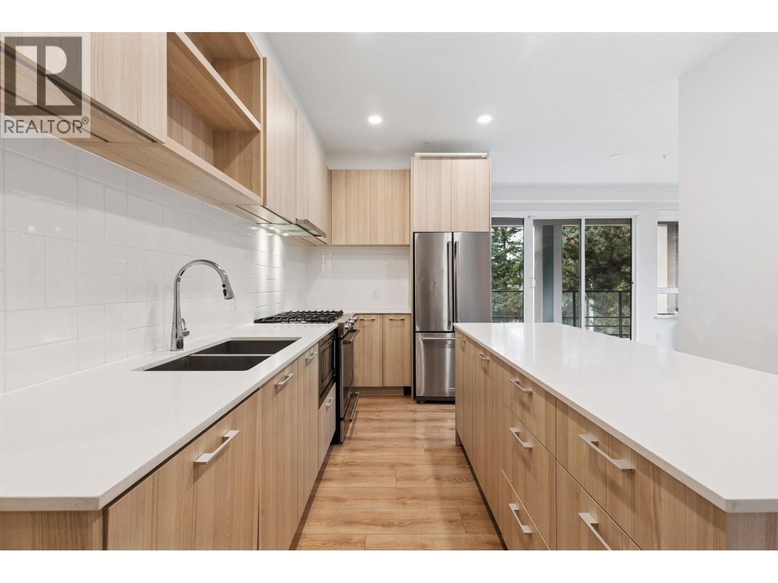 308 741 Anskar Court, Coquitlam, British Columbia  V3J 0N3 - Photo 5 - R3062311