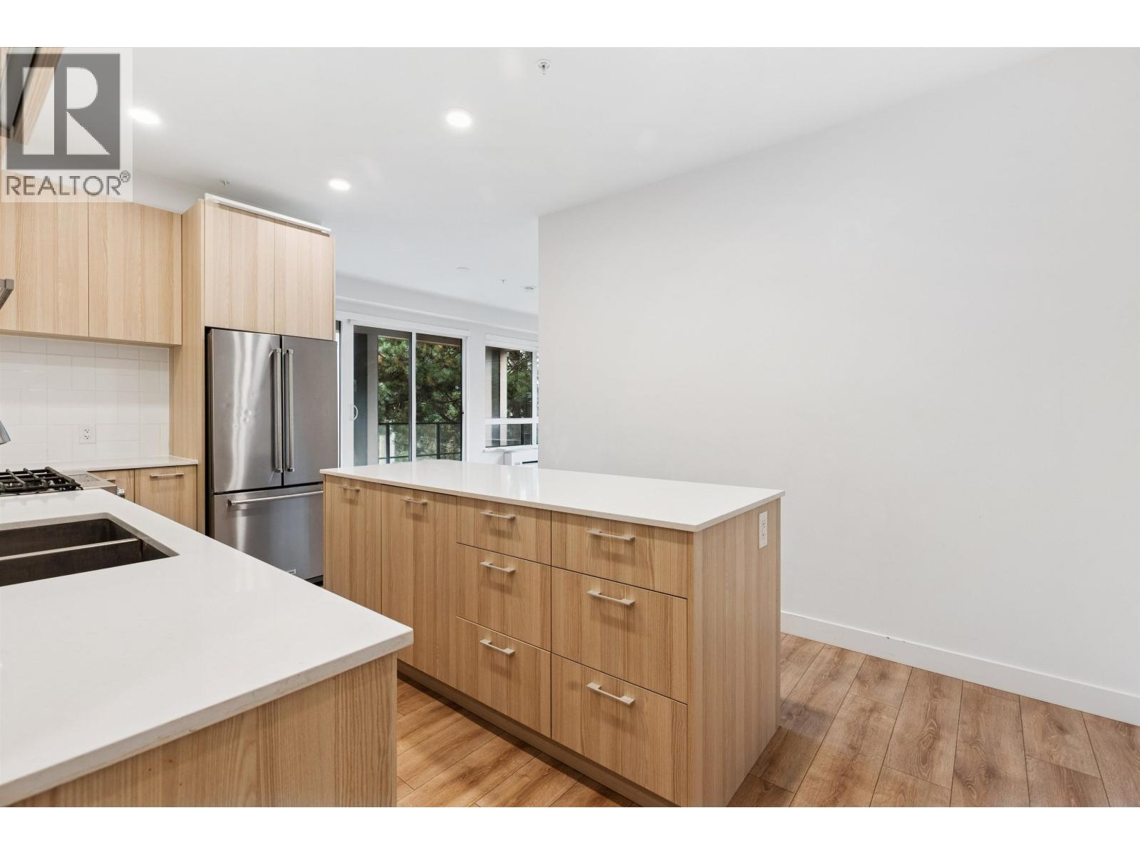 308 741 Anskar Court, Coquitlam, British Columbia  V3J 0N3 - Photo 6 - R3062311