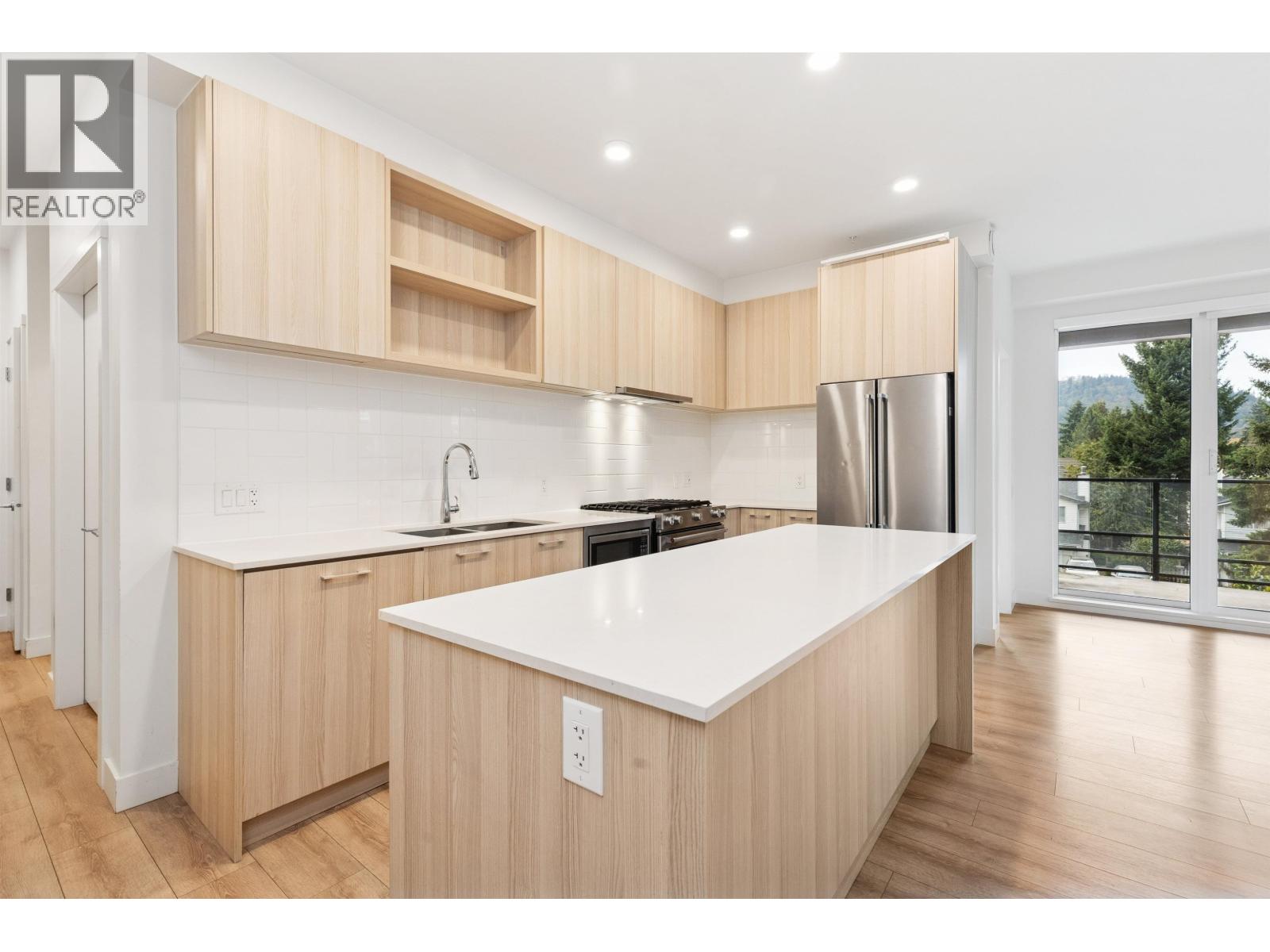 308 741 Anskar Court, Coquitlam, British Columbia  V3J 0N3 - Photo 7 - R3062311