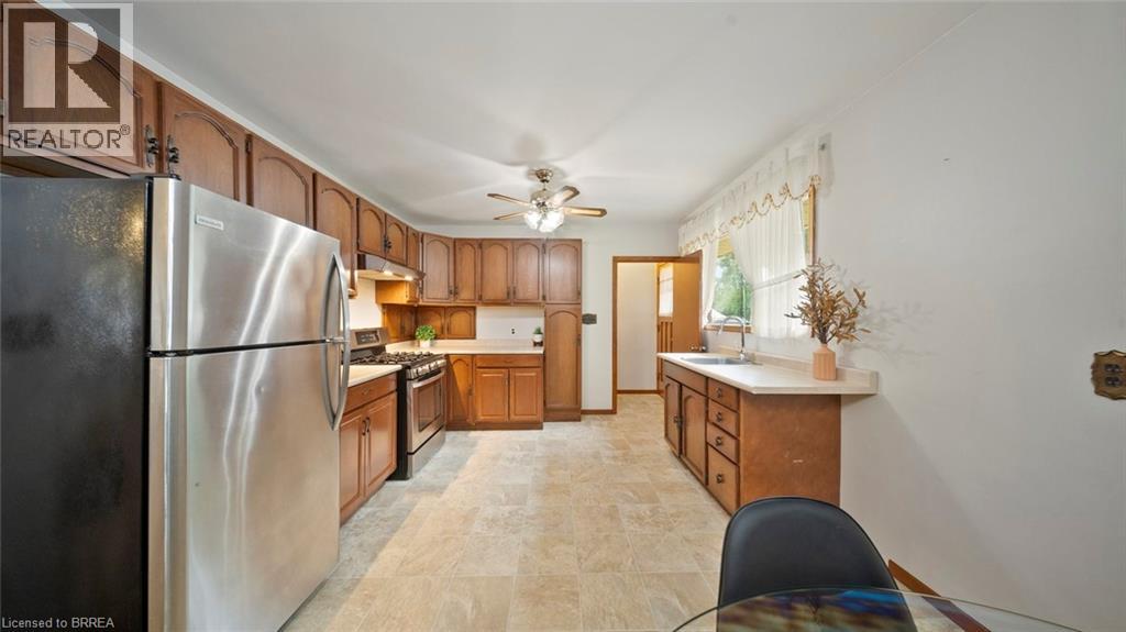 25 Kensington Avenue, Brantford, Ontario  N3R 3N6 - Photo 7 - 40775487