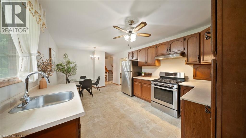 25 Kensington Avenue, Brantford, Ontario  N3R 3N6 - Photo 6 - 40775487