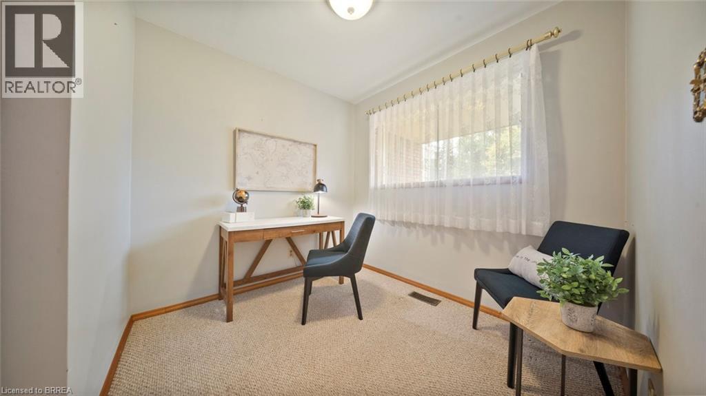 25 Kensington Avenue, Brantford, Ontario  N3R 3N6 - Photo 9 - 40775487