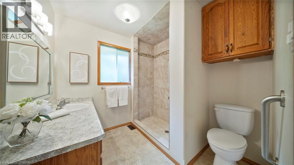 25 Kensington Avenue, Brantford, Ontario  N3R 3N6 - Photo 10 - 40775487