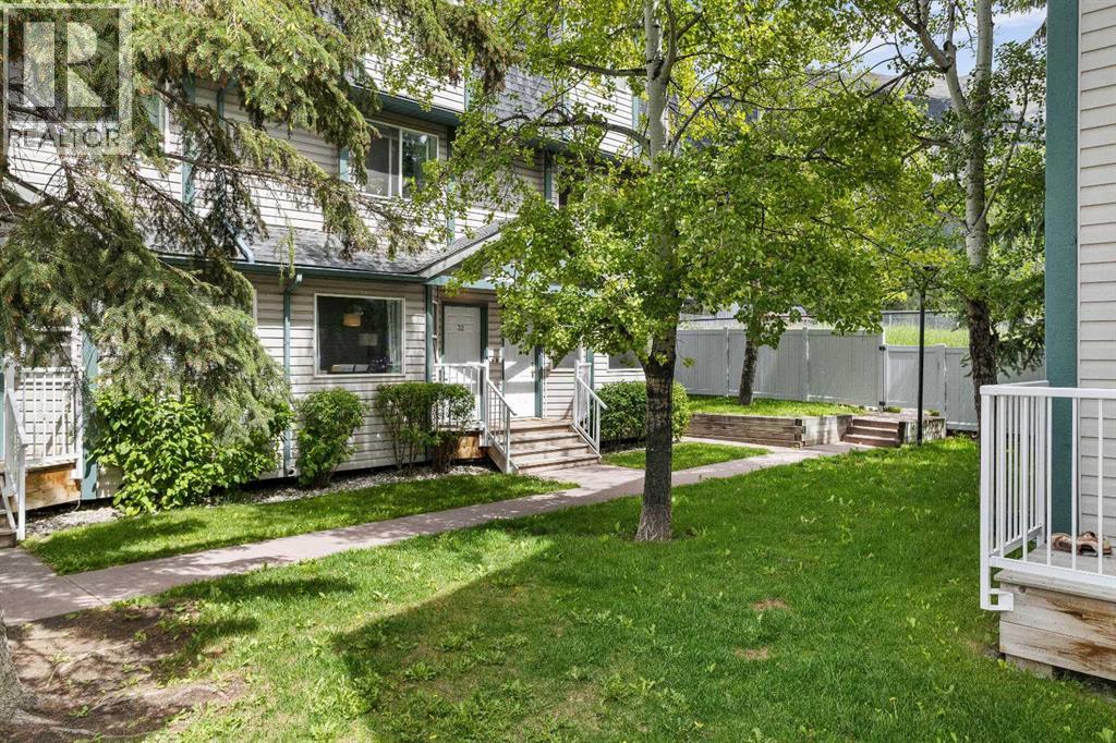 32, 200 Glacier Drive, Canmore, Alberta  T1W 1K6 - Photo 5 - A2267039