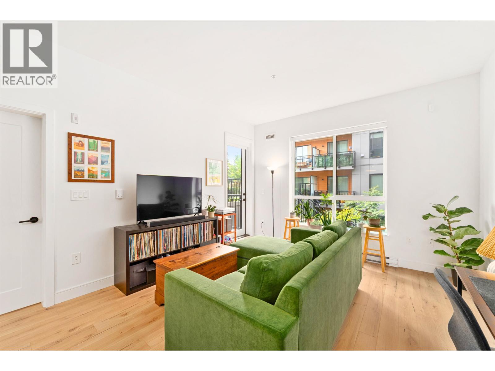237 55 Klahanie Drive, Port Moody, British Columbia  V3H 0M9 - Photo 5 - R3062269