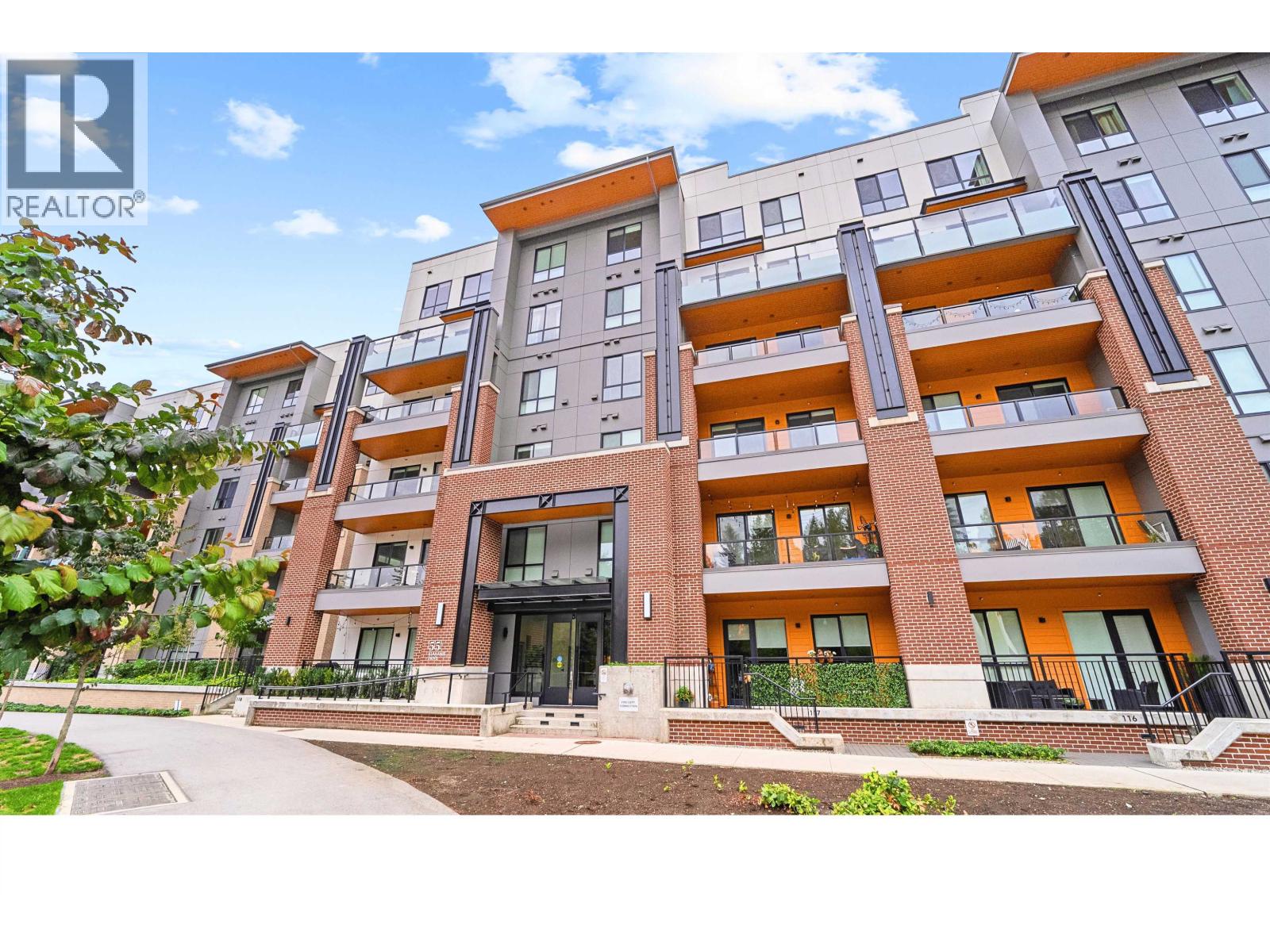 237 55 KLAHANIE DRIVE, Port Moody, British Columbia