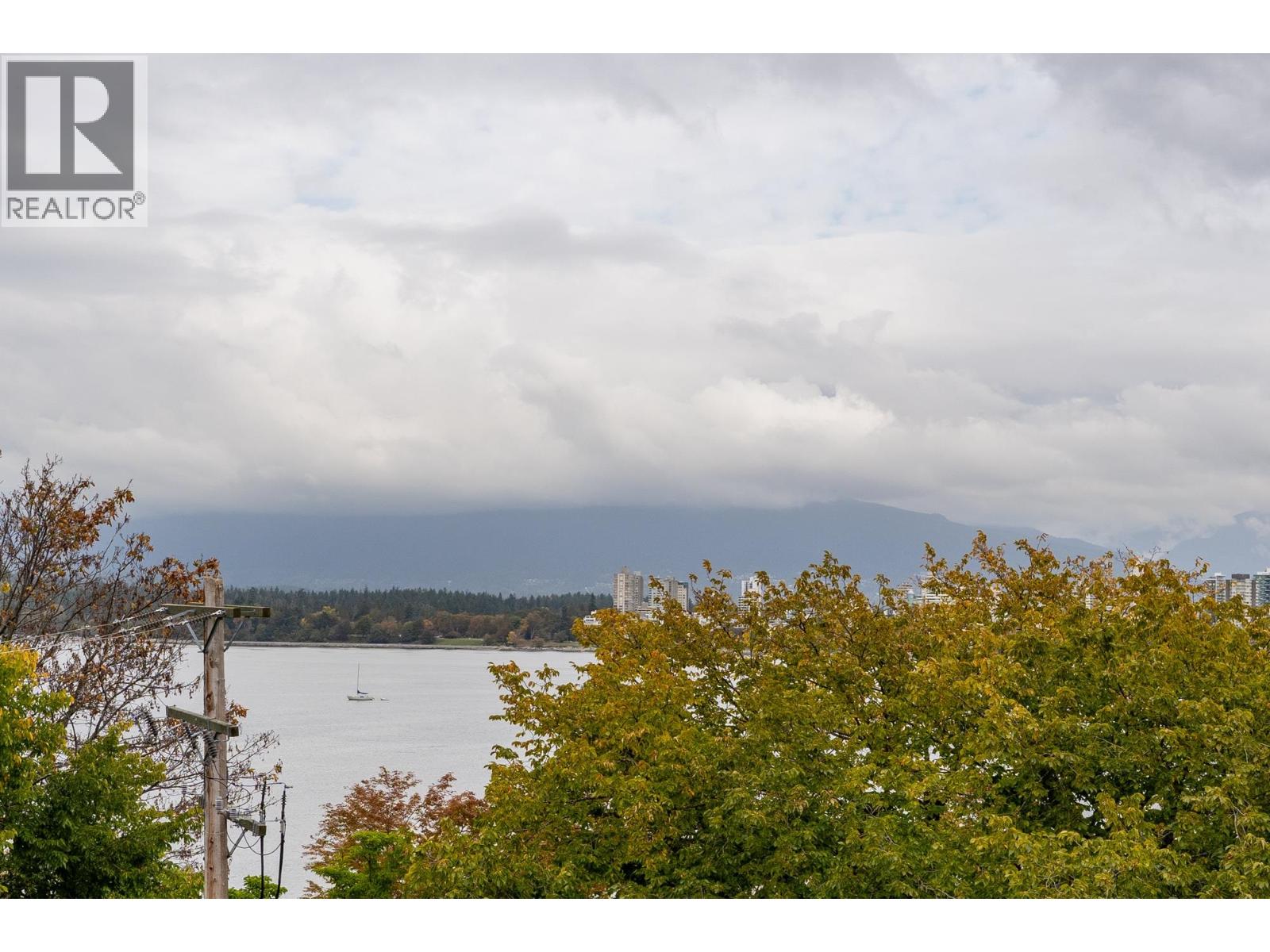 305 2430 Point Grey Road, Vancouver, British Columbia  V6K 1A2 - Photo 28 - R3062129