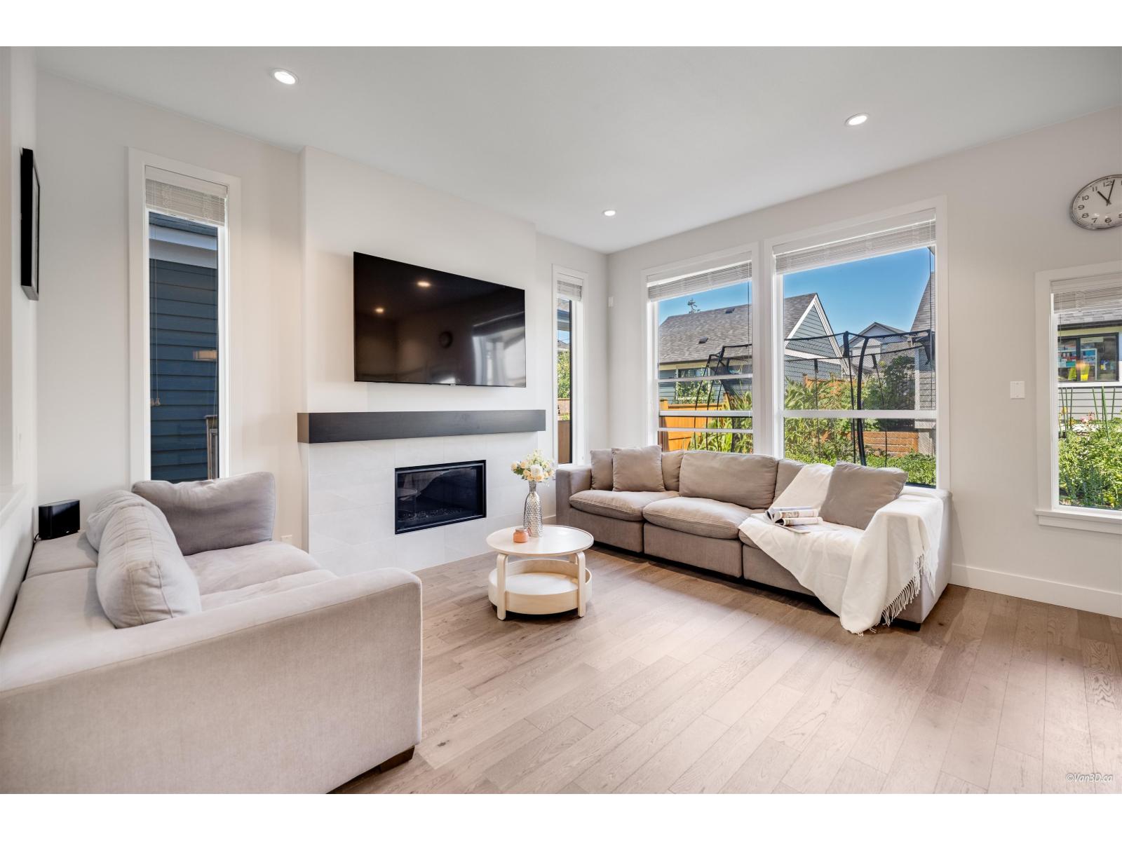 16623 21A AVENUE, Surrey, British Columbia