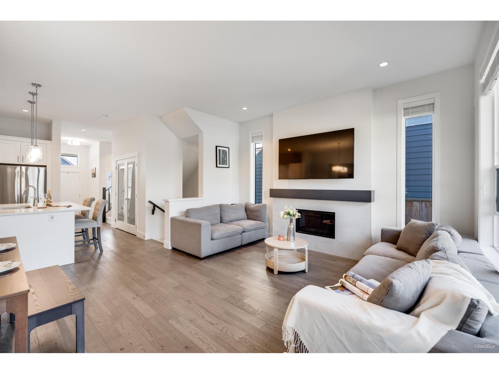 16623 21a Avenue, Surrey, British Columbia  V3Z 9X9 - Photo 2 - R3062343