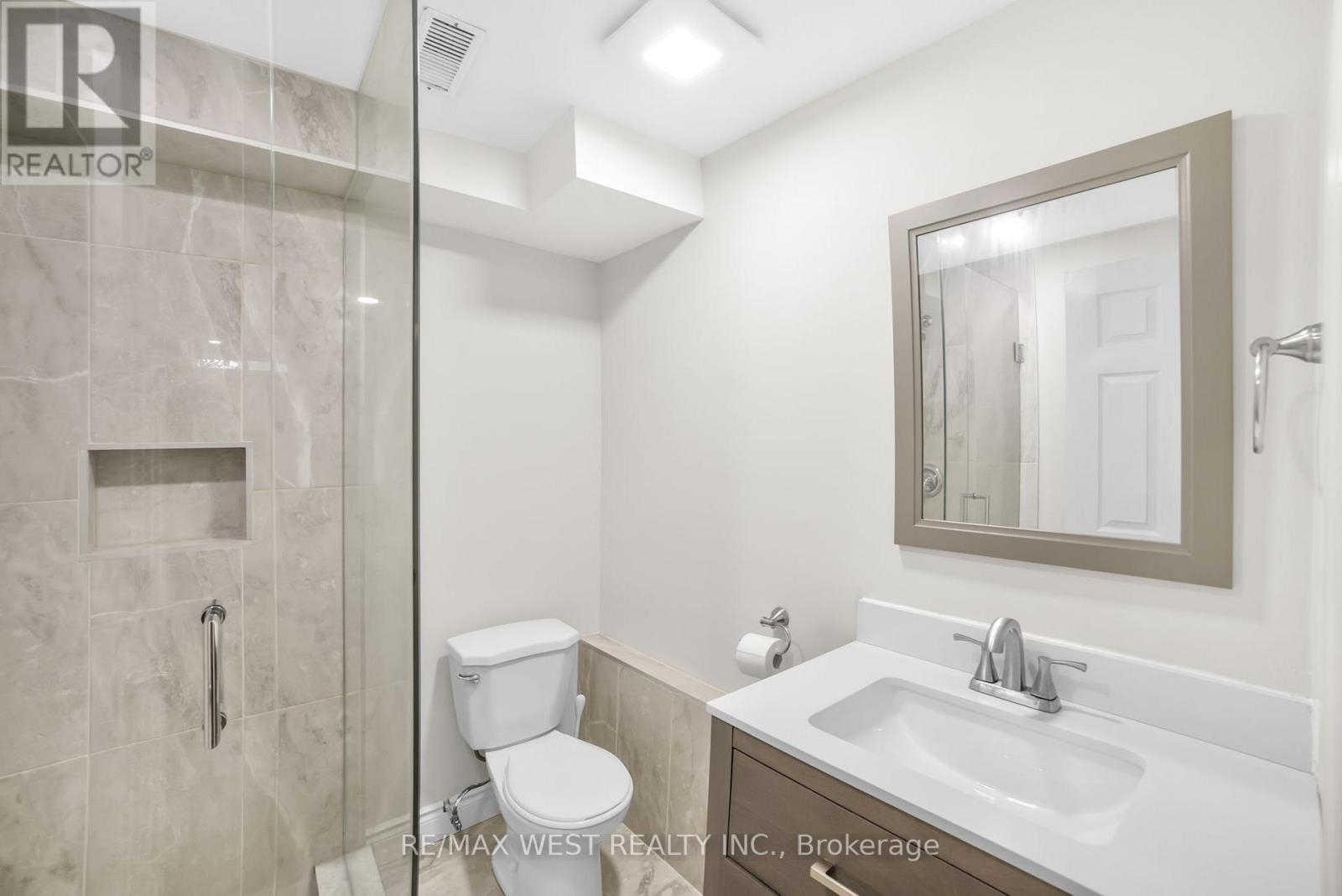 3 - 1513 Upper Middle Road, Burlington, Ontario  L7P 4M5 - Photo 8 - W12320121