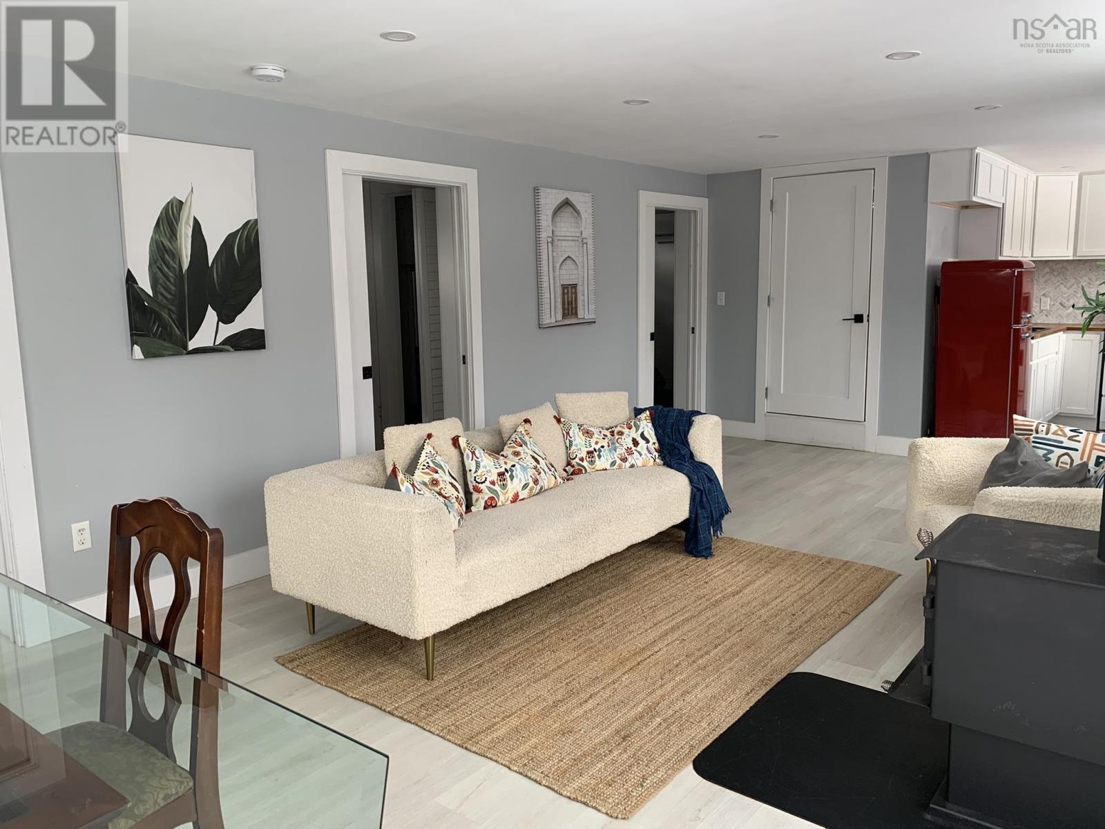 331 New Cumberland Road, Pleasantville, Nova Scotia  B0R 1G0 - Photo 3 - 202524685