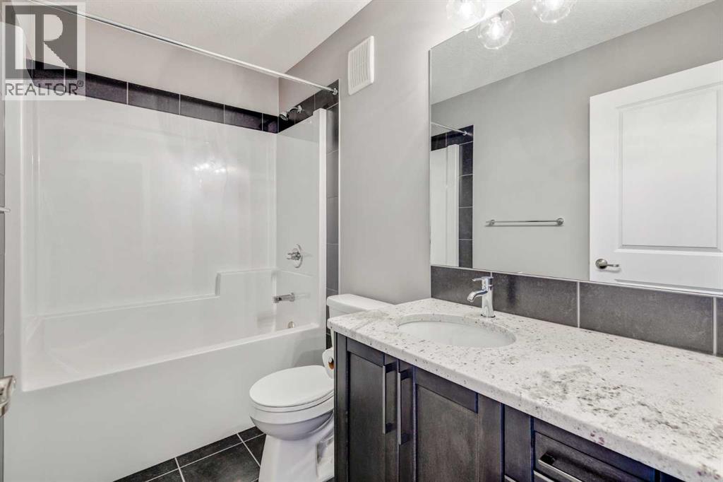 92 Sundown Crescent, Cochrane, Alberta  T4C 1Y3 - Photo 18 - A2228997