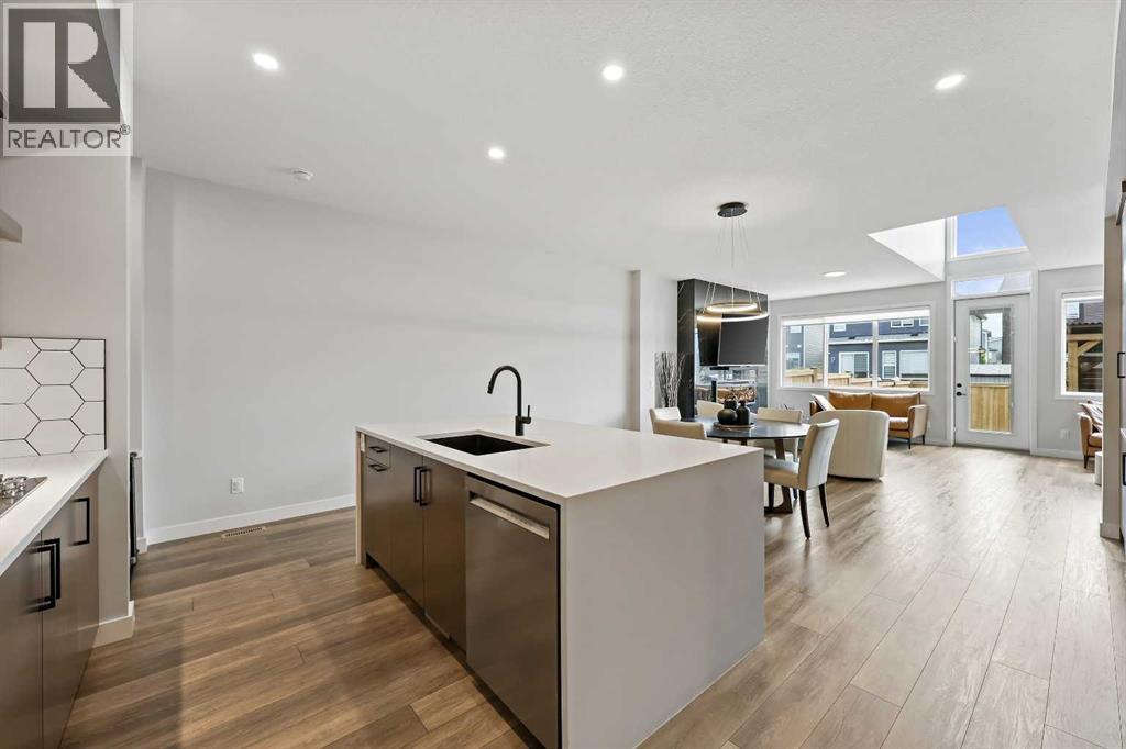 83 Wolf Creek Rise Se, Calgary, Alberta  T2X 4Z2 - Photo 3 - A2247575