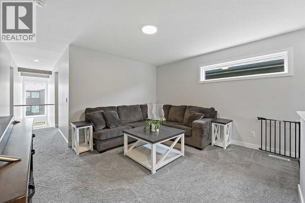 83 Wolf Creek Rise Se, Calgary, Alberta  T2X 4Z2 - Photo 21 - A2247575