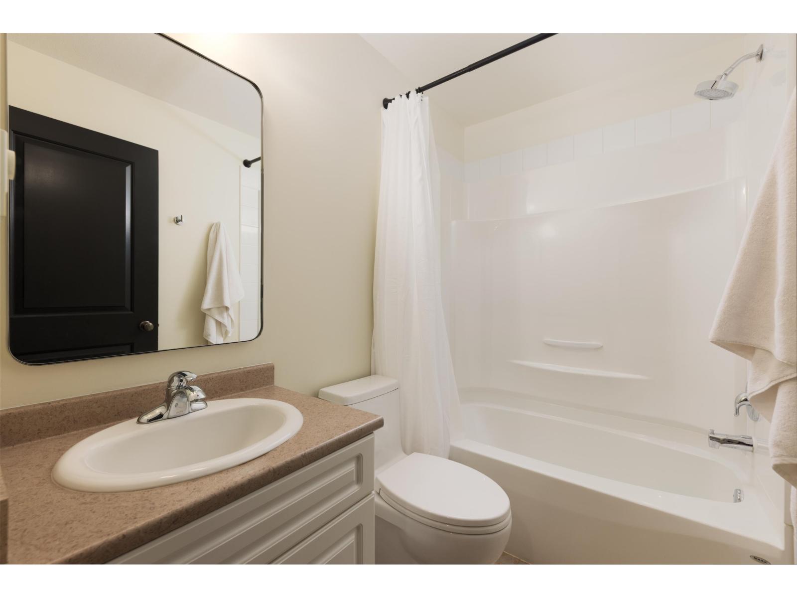 5789 Shawnigan Drive, Garrison Crossing, Chilliwack, British Columbia  V2R 0A8 - Photo 18 - R3042898