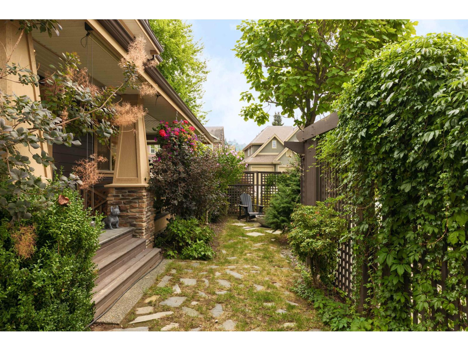 5789 Shawnigan Drive, Garrison Crossing, Chilliwack, British Columbia  V2R 0A8 - Photo 28 - R3042898