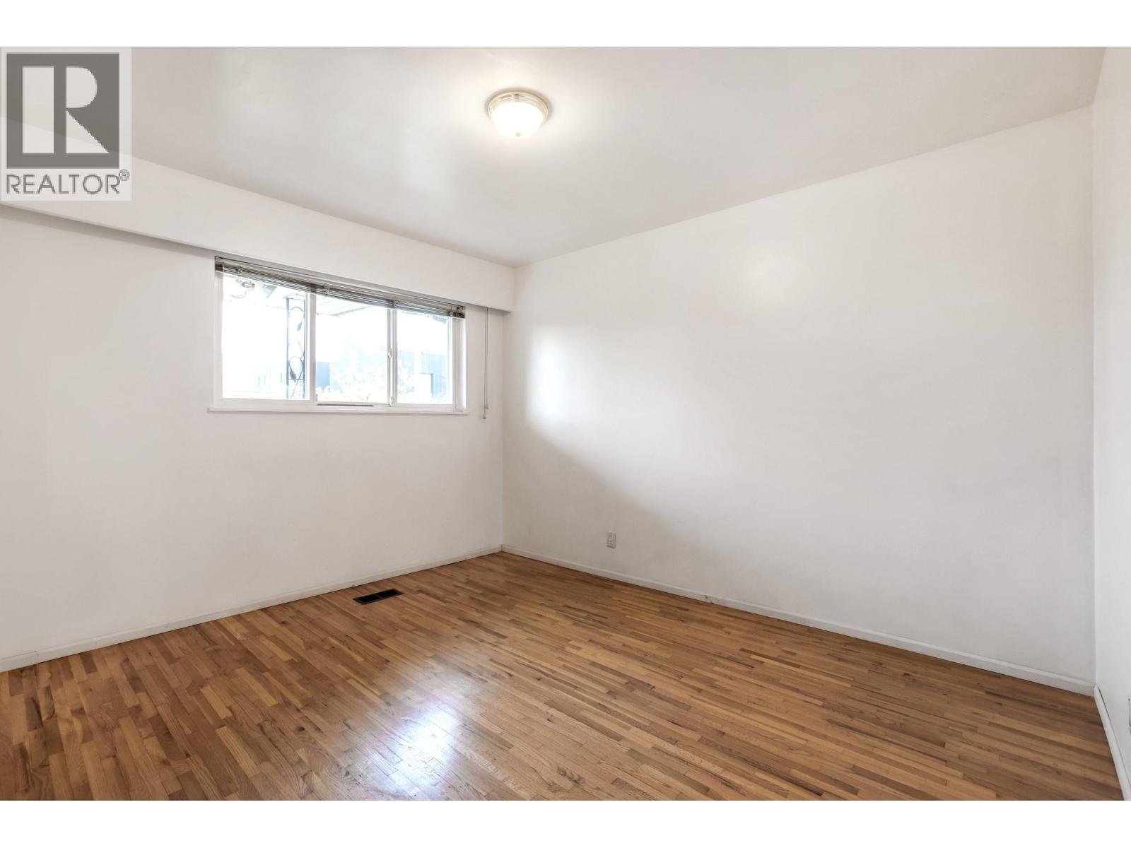 2431 E 12th Avenue, Vancouver, British Columbia  V5M 2C1 - Photo 10 - R3062309