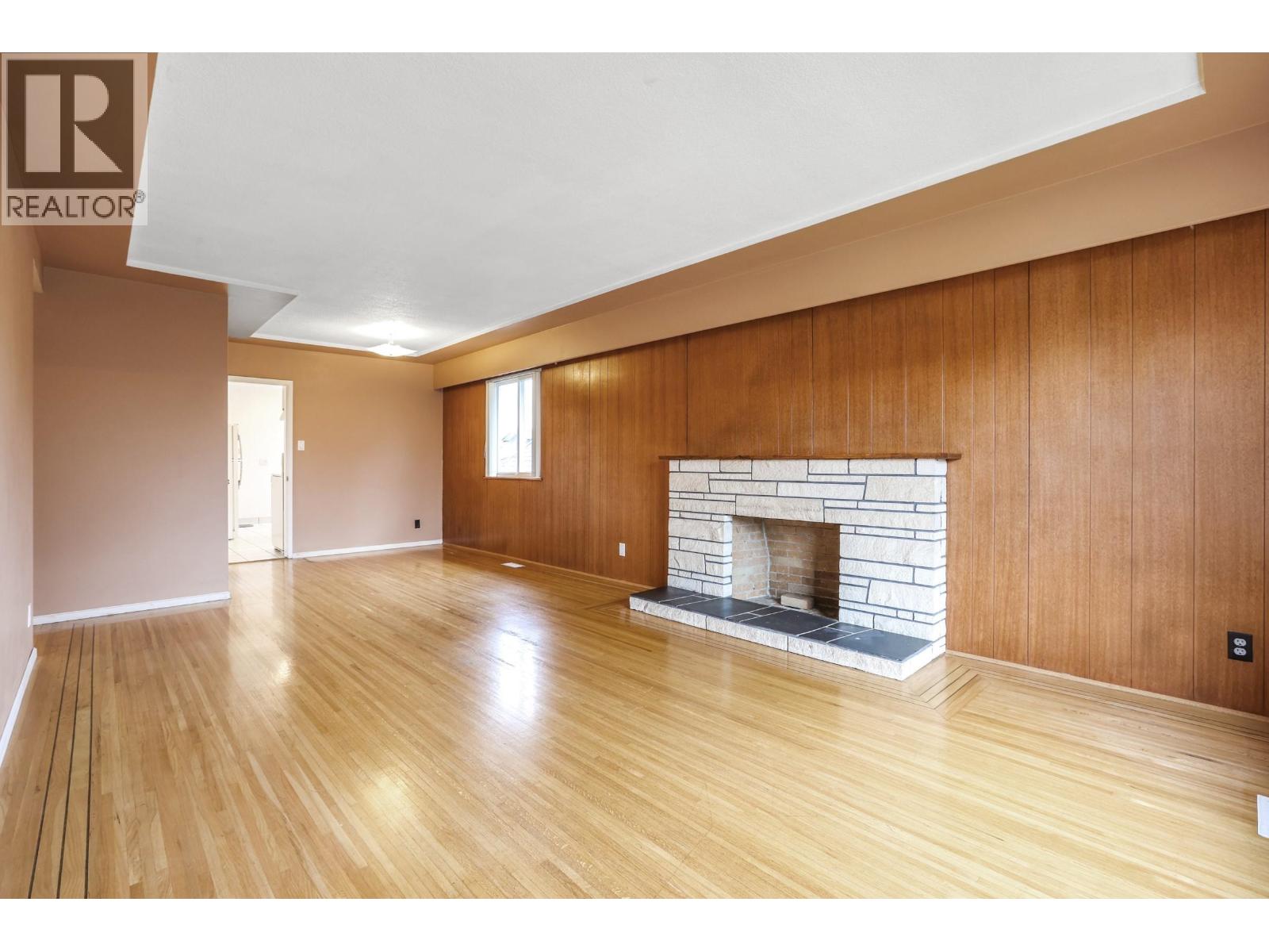2431 E 12th Avenue, Vancouver, British Columbia  V5M 2C1 - Photo 5 - R3062309