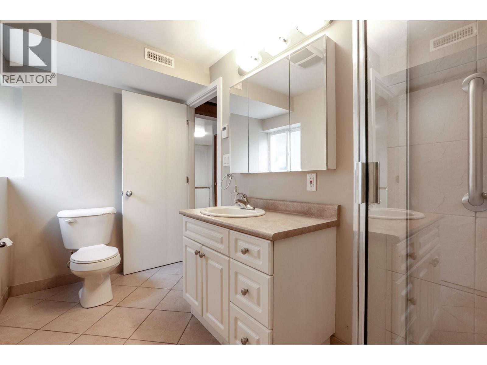 2431 E 12th Avenue, Vancouver, British Columbia  V5M 2C1 - Photo 22 - R3062309