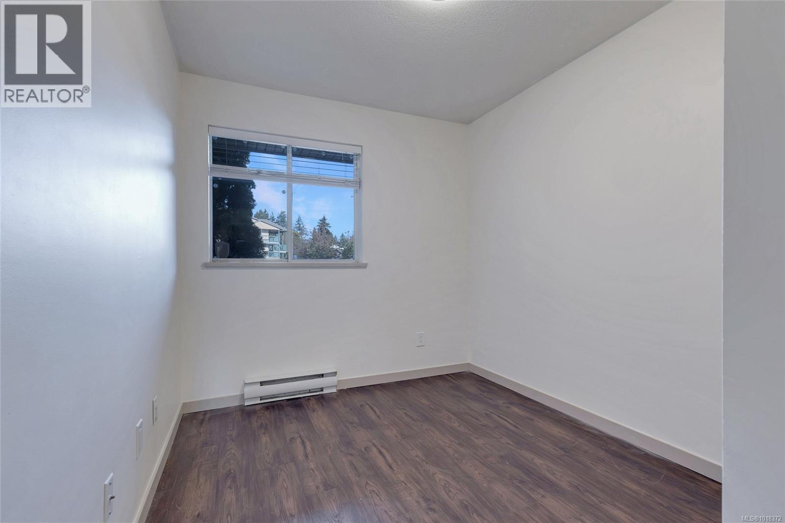 204 1900 Bowen Rd, Nanaimo, British Columbia  V9S 5S6 - Photo 12 - 1018372