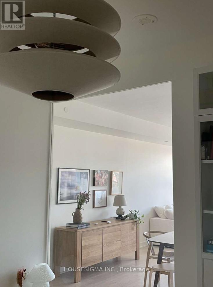 908 - 330 Richmond Street West W, Toronto, Ontario  M5V 1X2 - Photo 3 - C12484754