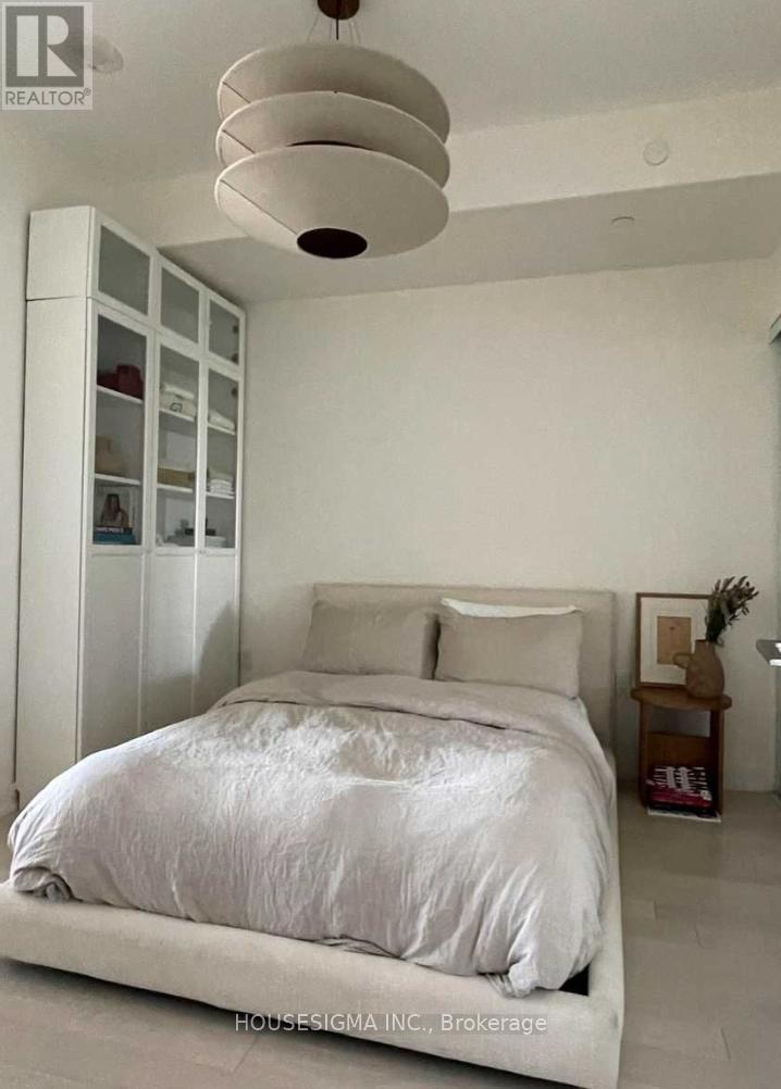 908 - 330 Richmond Street West W, Toronto, Ontario  M5V 1X2 - Photo 5 - C12484754