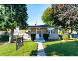 16 FORTUNE GATE, Toronto, Ontario