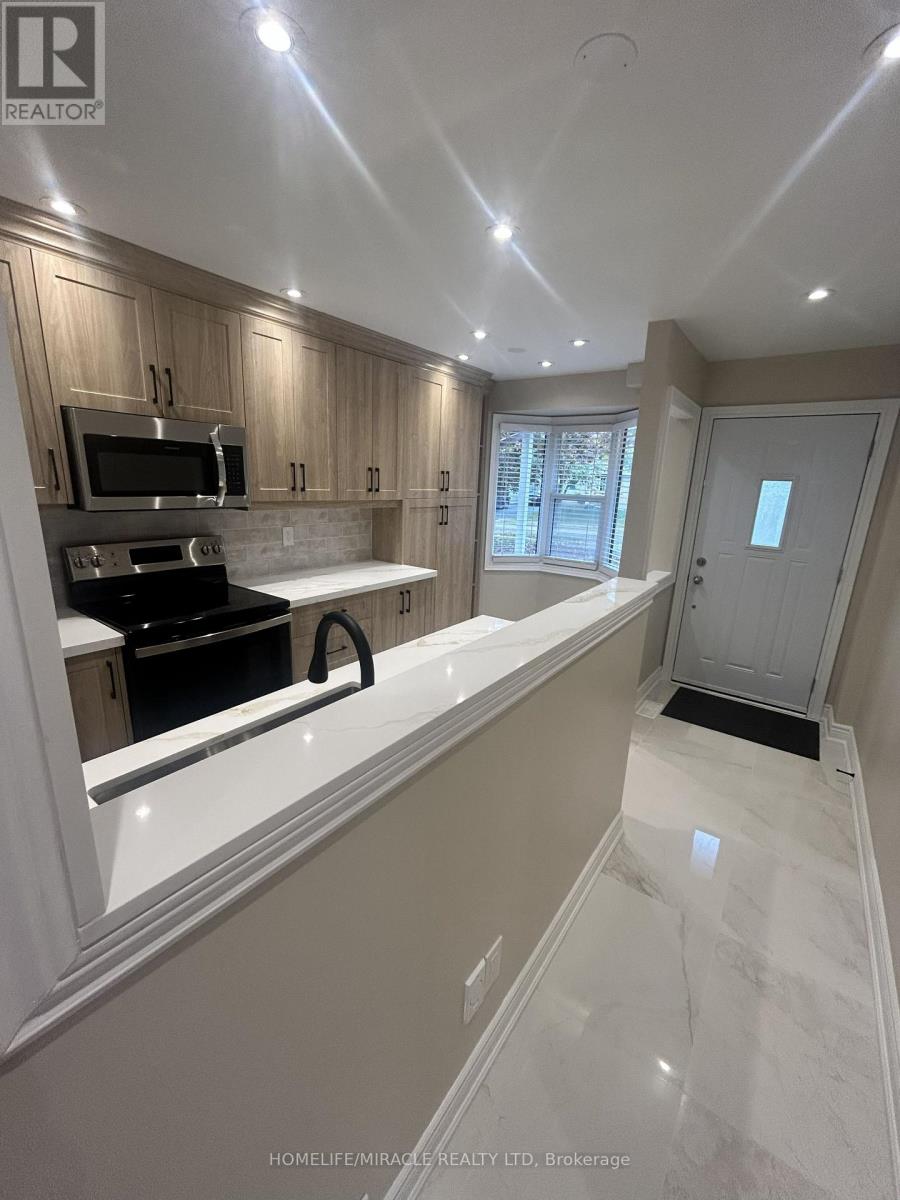 49 RISTAU CRESCENT, Kitchener, Ontario