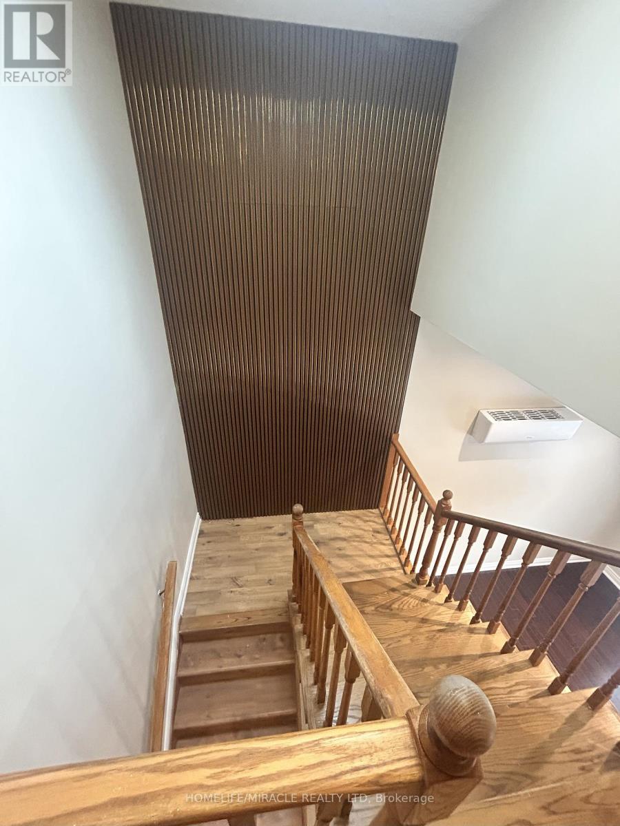 49 Ristau Crescent, Kitchener, Ontario  N2E 3A8 - Photo 20 - X12484721