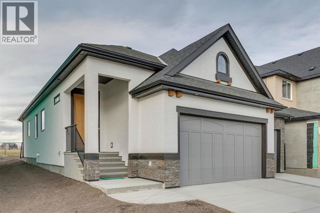 176 Marina Grove Se, Calgary, Alberta  T3M 3S9 - Photo 2 - A2266740