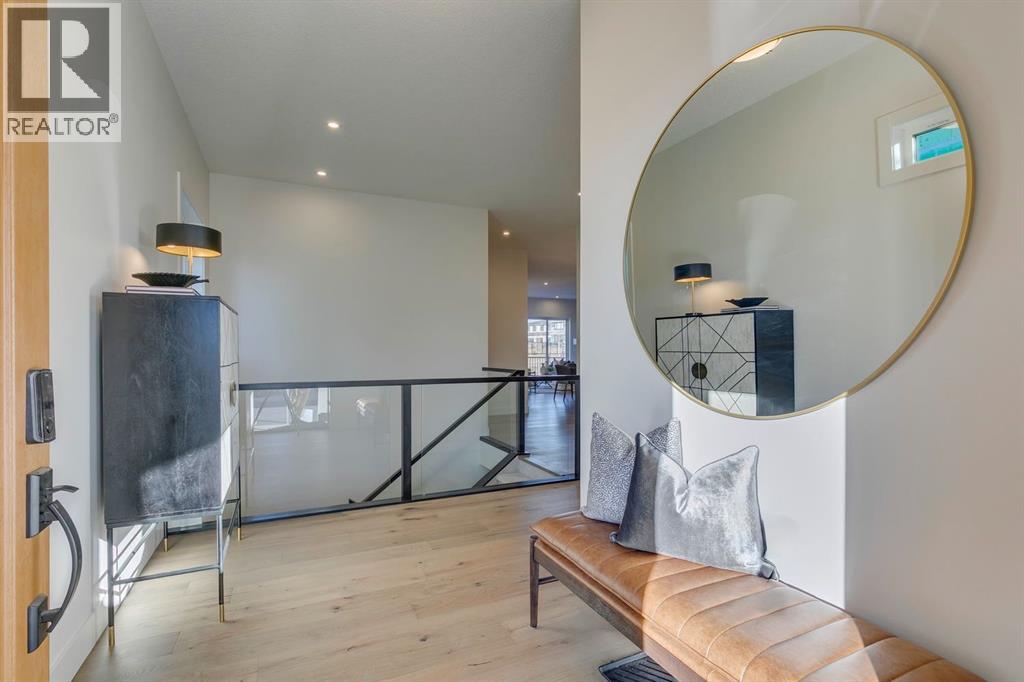 176 Marina Grove Se, Calgary, Alberta  T3M 3S9 - Photo 5 - A2266740