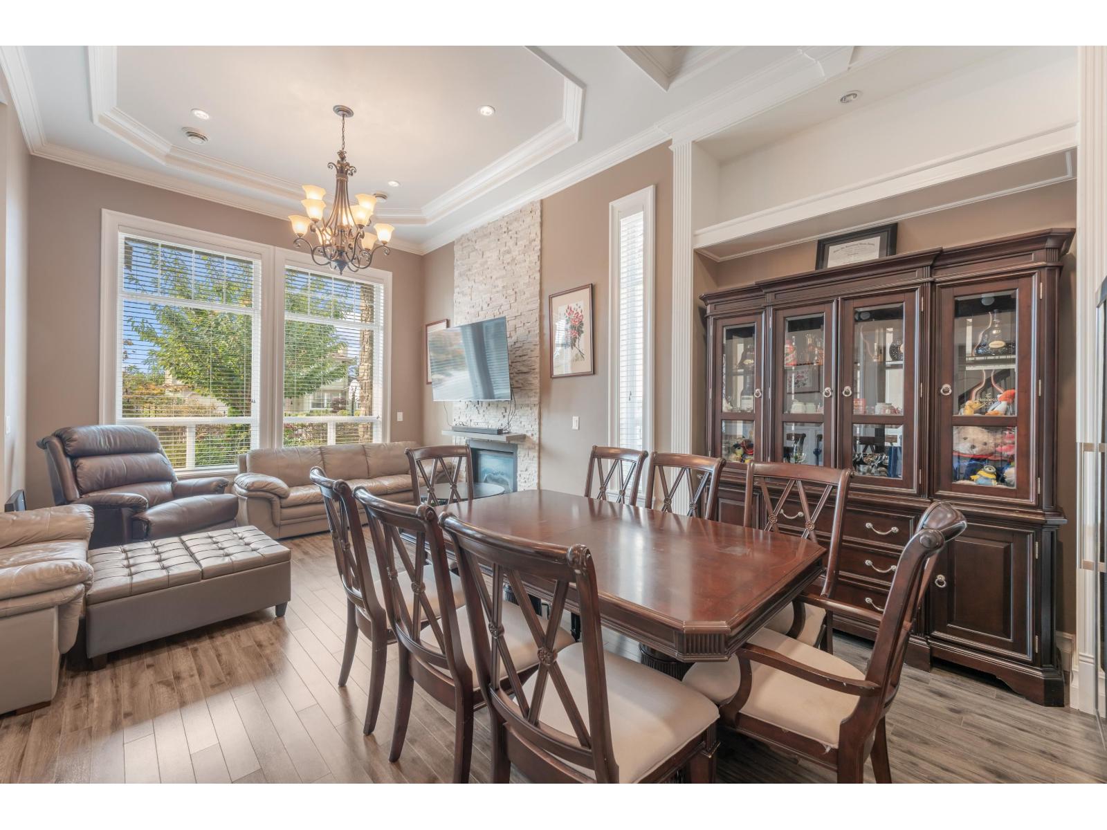 10938 131a Street, Surrey, British Columbia  V3T 3R7 - Photo 4 - R3062359