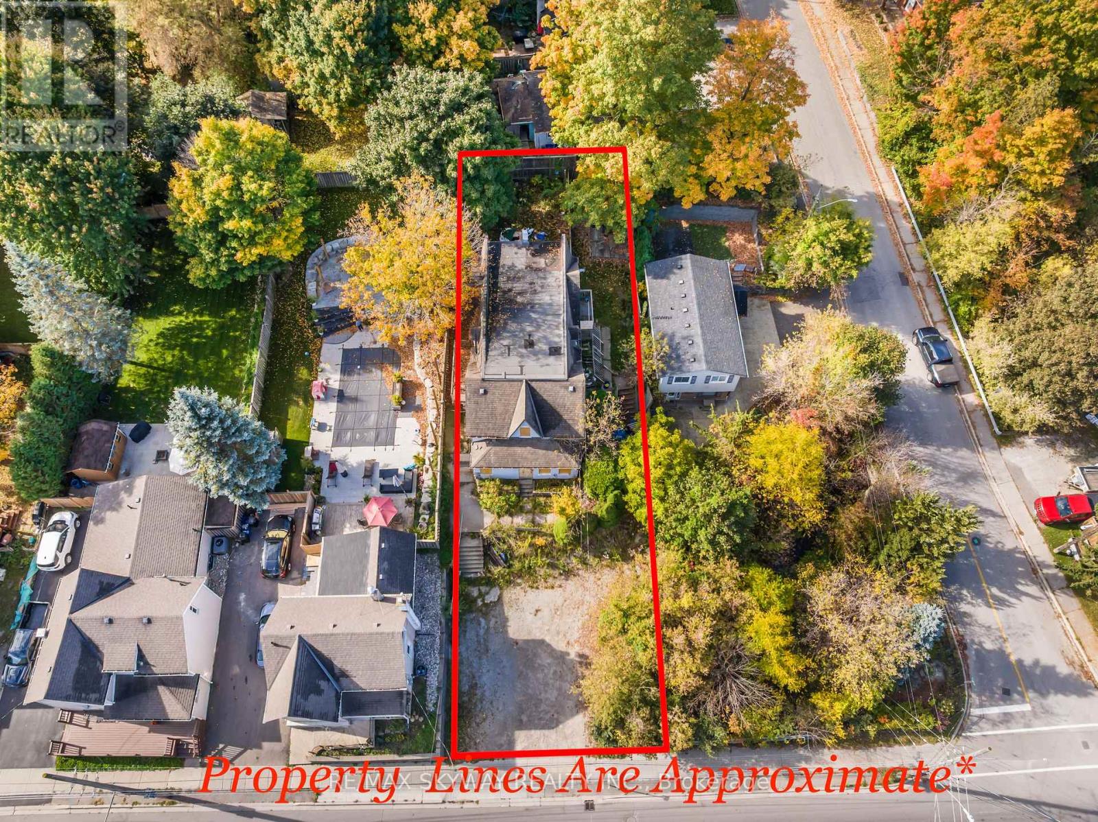 60 Main Street S, Halton Hills, Ontario  L7J 1X5 - Photo 2 - W12447986