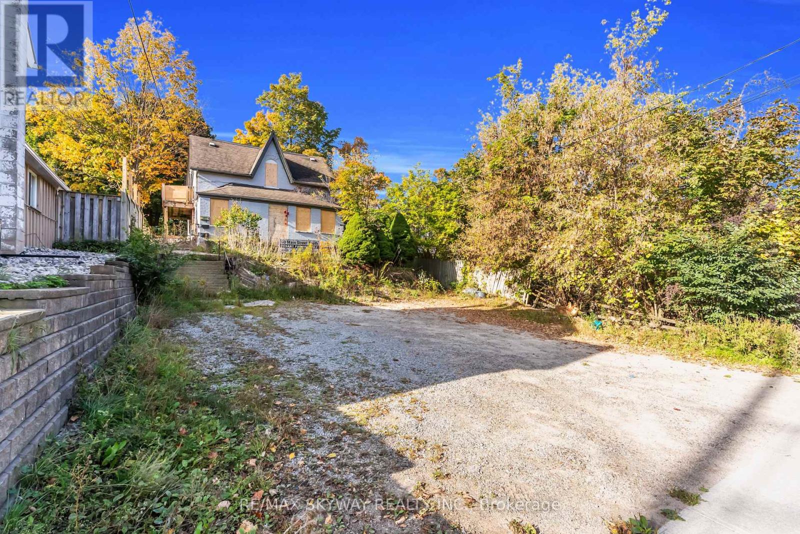 60 Main Street S, Halton Hills, Ontario  L7J 1X5 - Photo 4 - W12447986