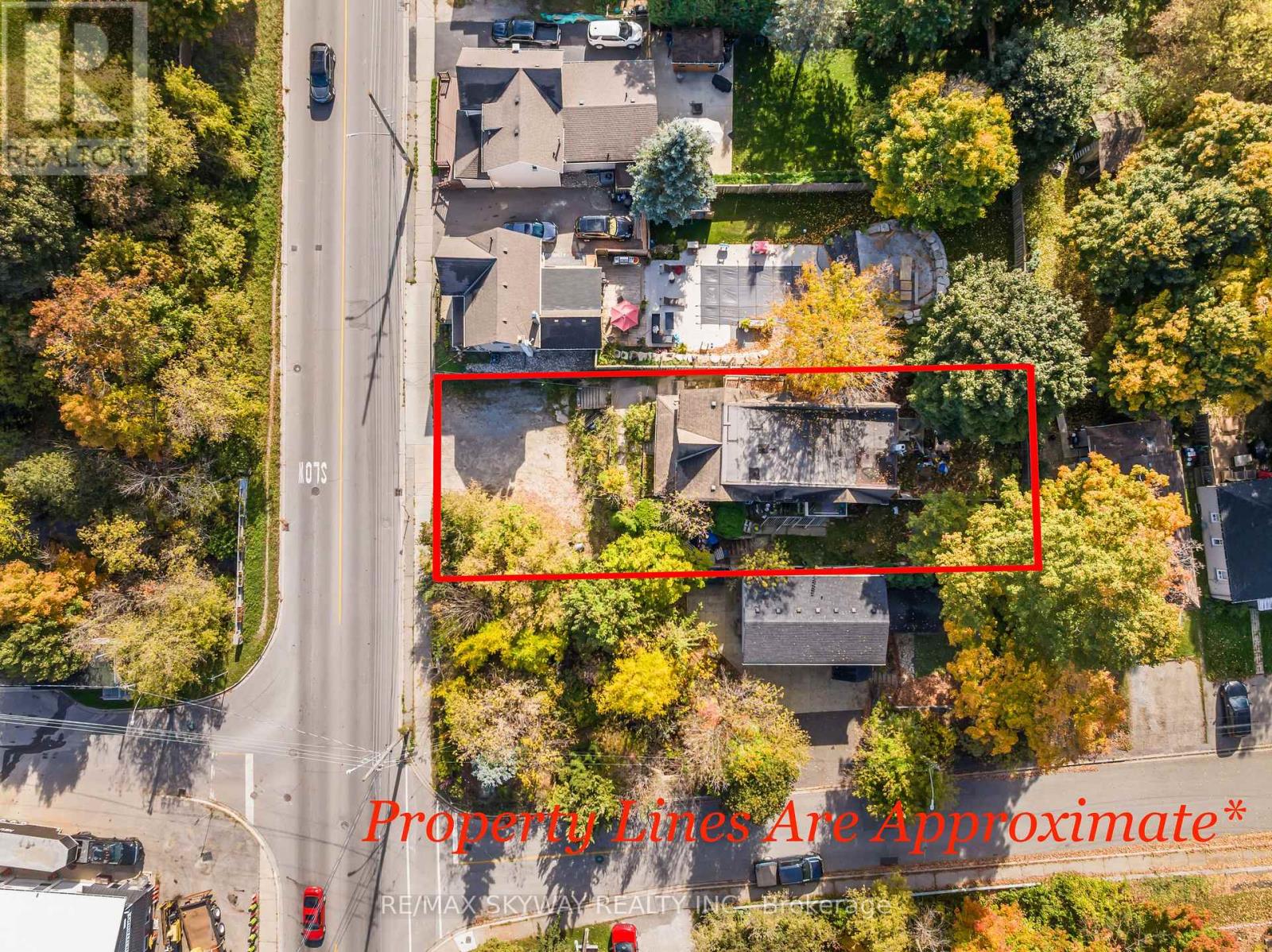 60 Main Street S, Halton Hills, Ontario  L7J 1X5 - Photo 3 - W12447986