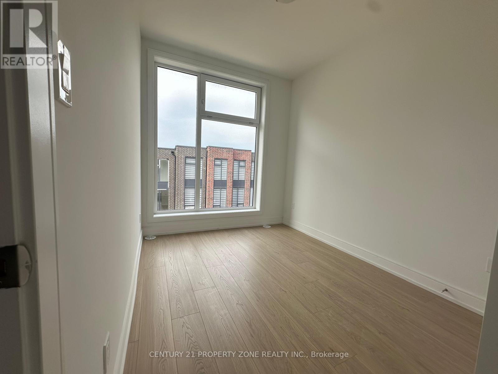 30 Desiree Place, Caledon, Ontario  L7E 2R7 - Photo 12 - W12484738