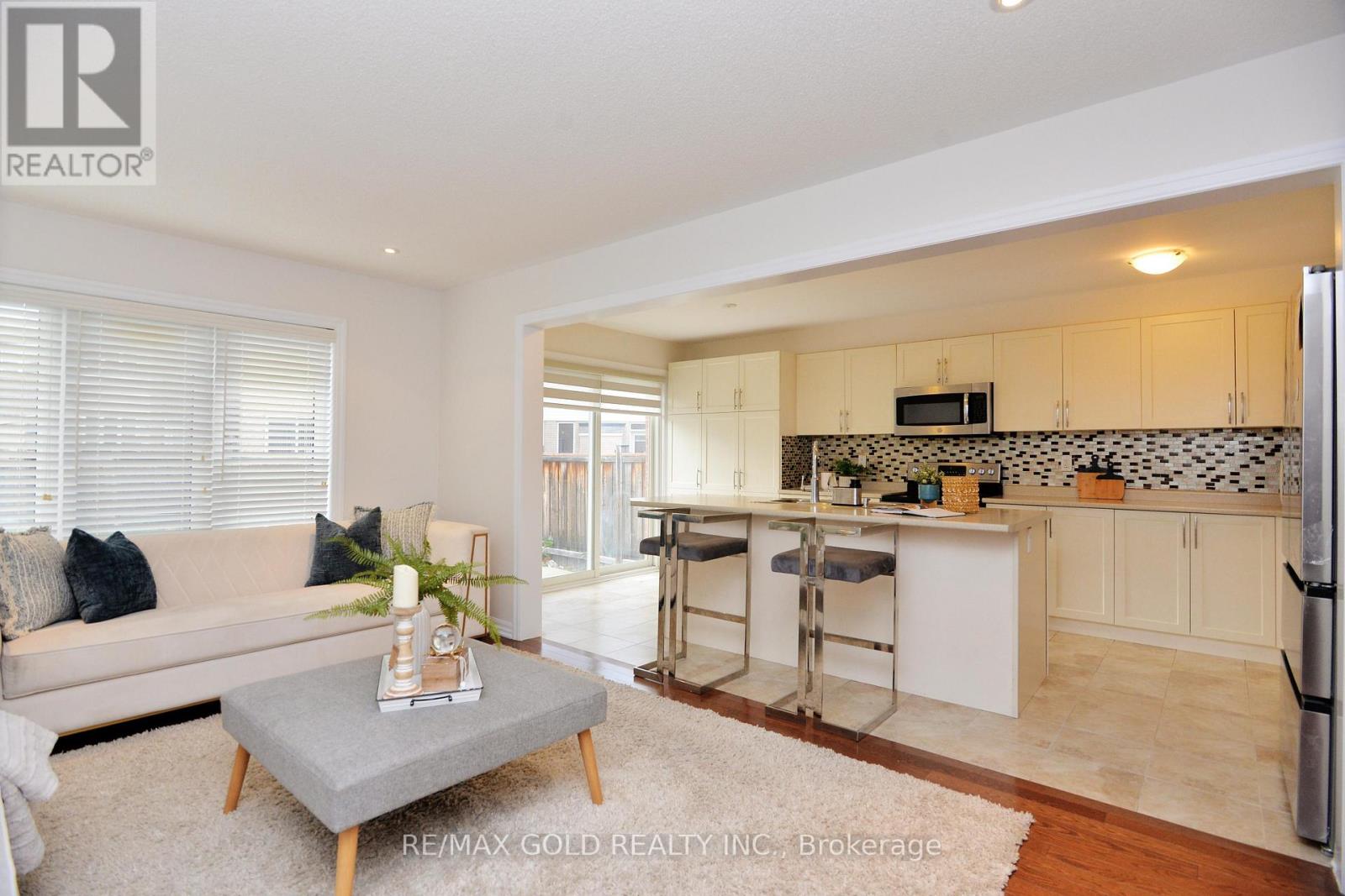 101 Miracle Trail, Brampton, Ontario  L7A 0Y9 - Photo 11 - W12484745