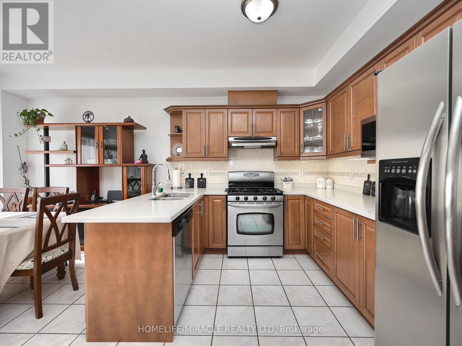 4717 Colombo Crescent, Mississauga, Ontario  L5M 7R3 - Photo 14 - W12484747