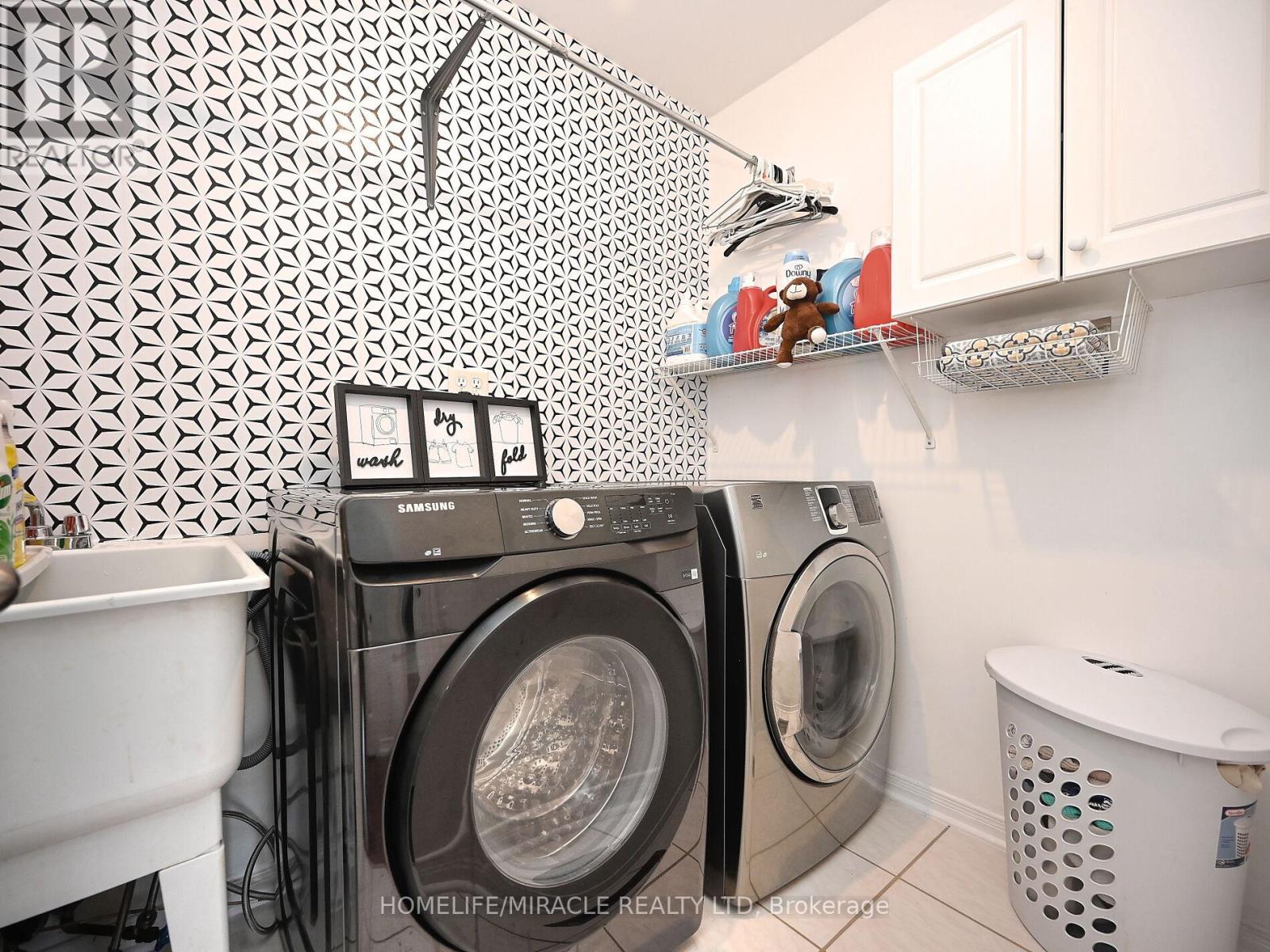 4717 Colombo Crescent, Mississauga, Ontario  L5M 7R3 - Photo 33 - W12484747